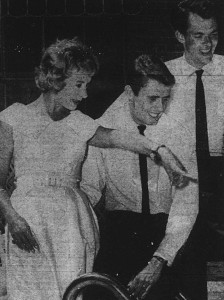 Lorrae Desmond, Jonathan Daly, and Rod Kinnear inspect the new GTV-9 pool (Photo: The Age, Television and Radio Supplement, February 2, 1961).