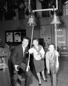 Ken on the set of the afternoon series, Ken and Jonathan (Photographer: Laurie Richards. Susie Gamble private collection).